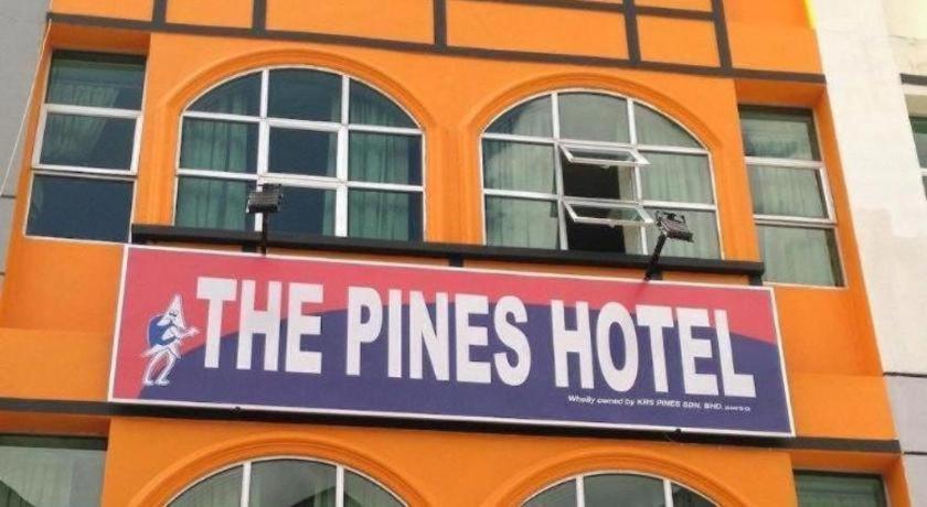 The Pines Hotel Kampung Kuala Terla Exteriér fotografie